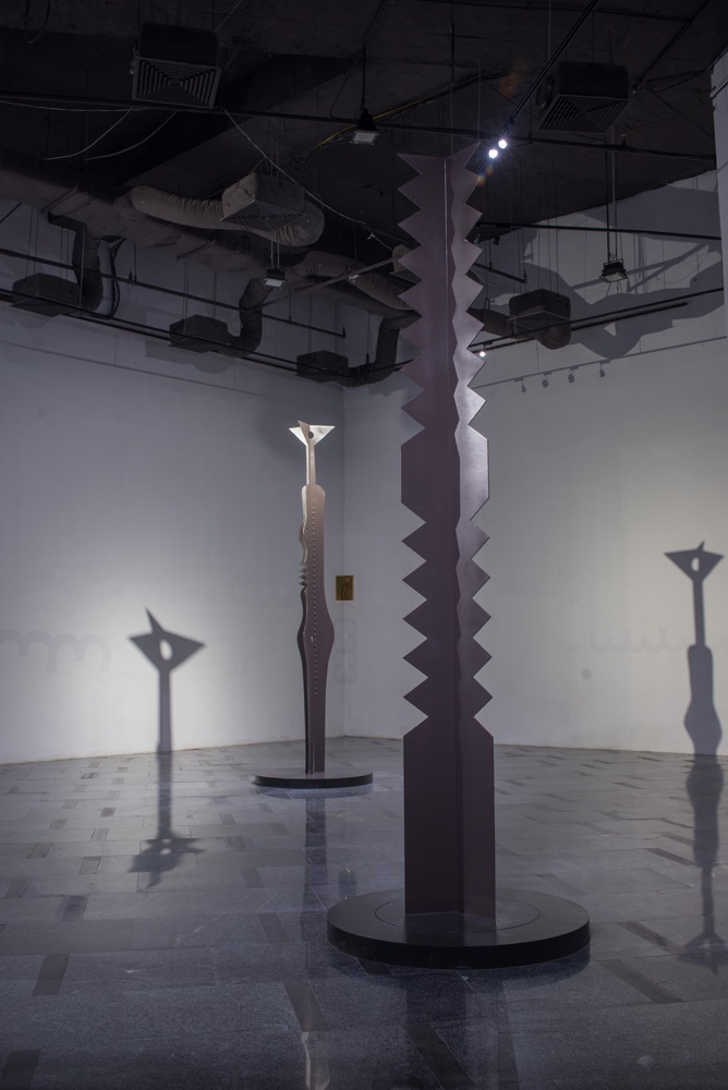 3 . 3 . 3 | A solo sculpture exhibition of Le Cong Thanh